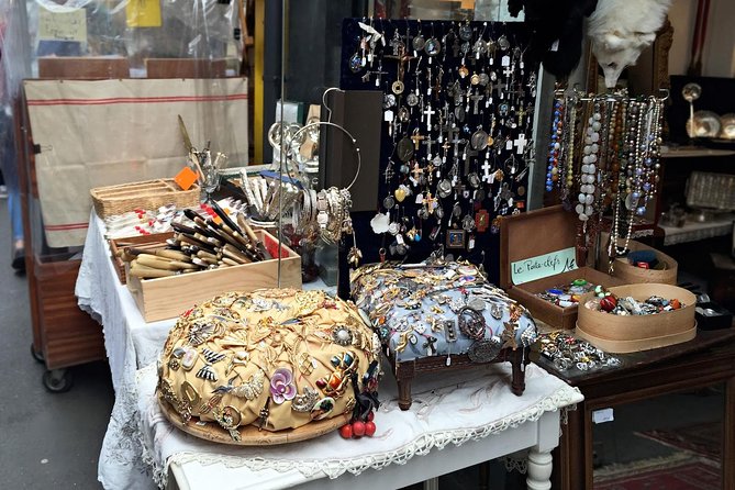 Paris Flea Market Small-Group Guided Tour With Chats and Antiques Dealers - Directions