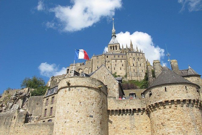 Paris Private Guided Day Trip to Mont Saint-Michel - Tour Itinerary Overview