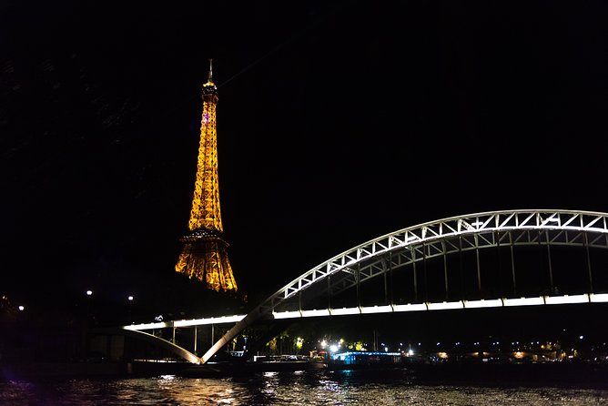 Paris Seine River Gourmet Dinner Cruise With Champagne - Common questions