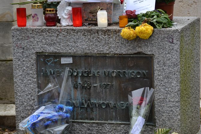 Pere Lachaise Cemetery Walking Tour in Paris - Common questions