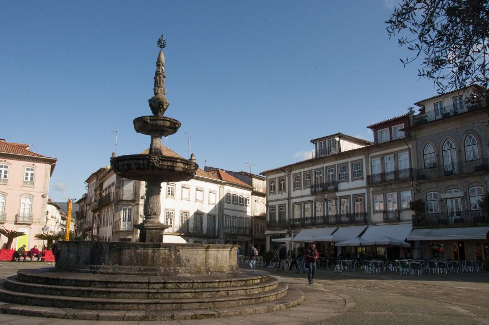 Porto: Guimarães & Braga Tour With Entry Tickets and Lunch - Additional Information