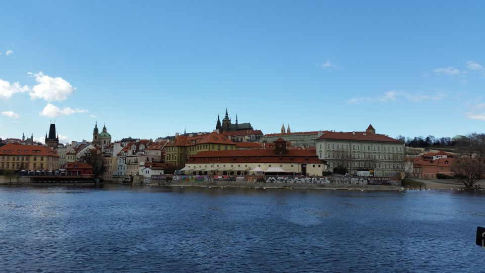 Prague: 2-Hour Lunch Cruise on the Vltava River - Directions & Meeting Point