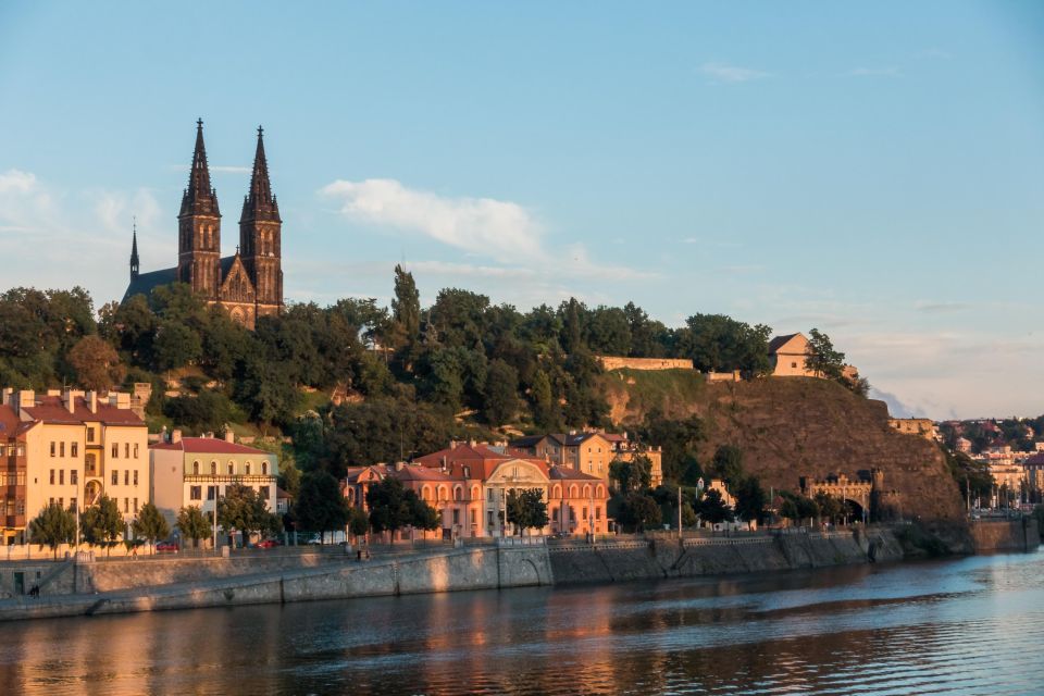 Prague: Guided Tour to the Historic Fortress of VyšEhrad - Insights Into Czech Heritage