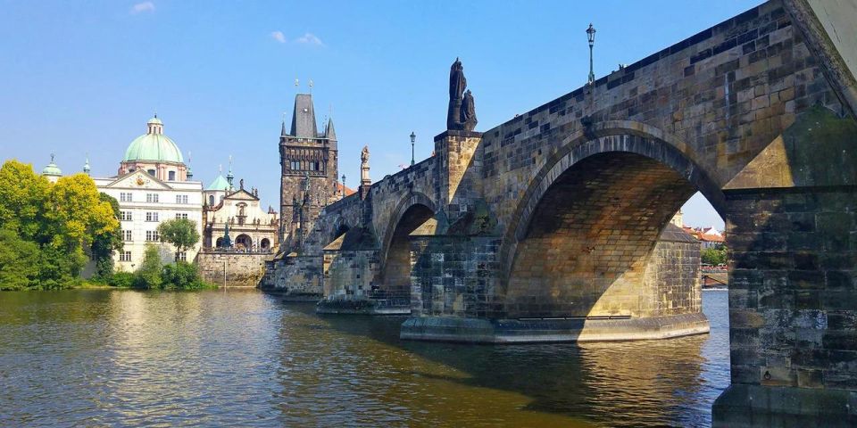 Prague: Lunch Cruise on Vltava River With Open Buffet - Common questions