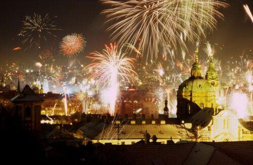 Prague: New Years Eve Pub Crawl & Karlovy Lazne Club Entry - Common questions