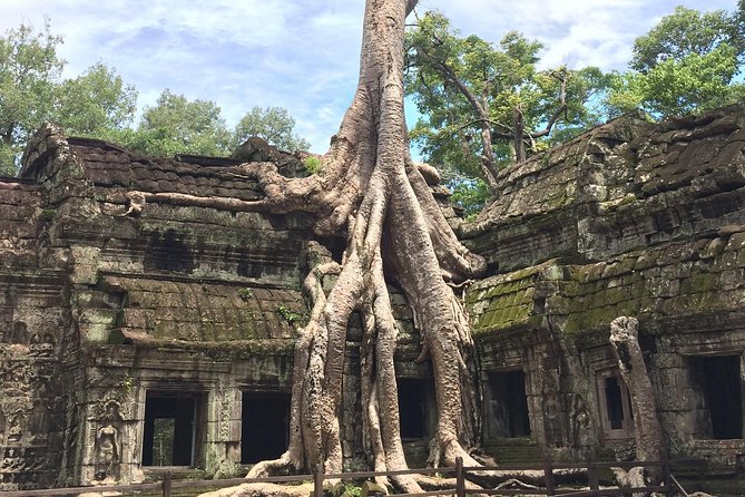 Private 2 Days Angkor Wat Sunrise Tours, Floating Village Tour & Beng Mealea - Common questions