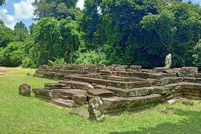 Private Angkor Wat Guided Sunset Tour - Flexible Cancellation Policy