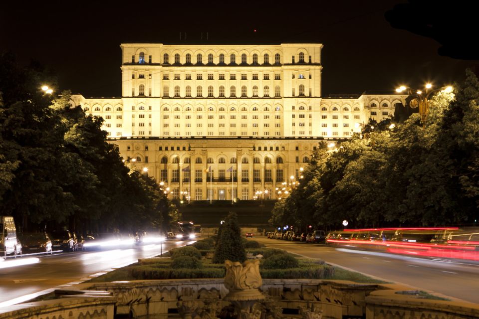 Private Bucharest Full-Day City Tour With Entrance Fees - Live Tour Guide Information