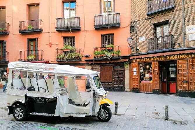 Private Guided Tour in Tuk-Tuk Through Madrid Castizo - Group Size Options