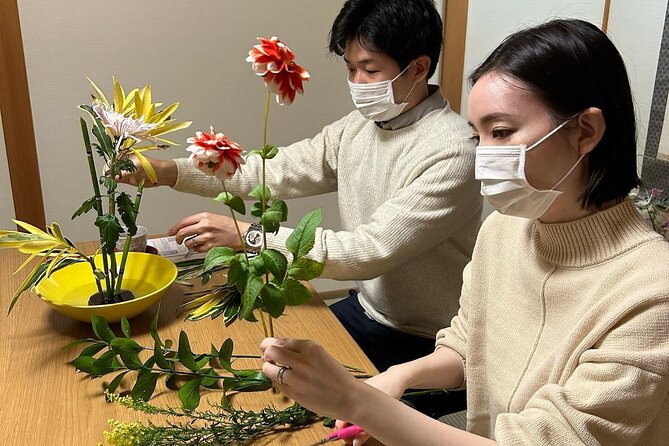 Private Ikenobo Ikebana Class at Local Teachers Home - Common questions