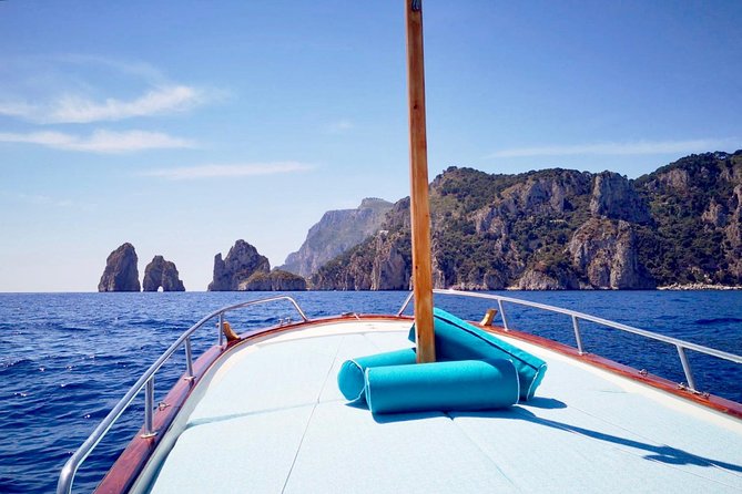 Private Island of Capri Boat Tour for Couples - Tips for Maximizing the Experience