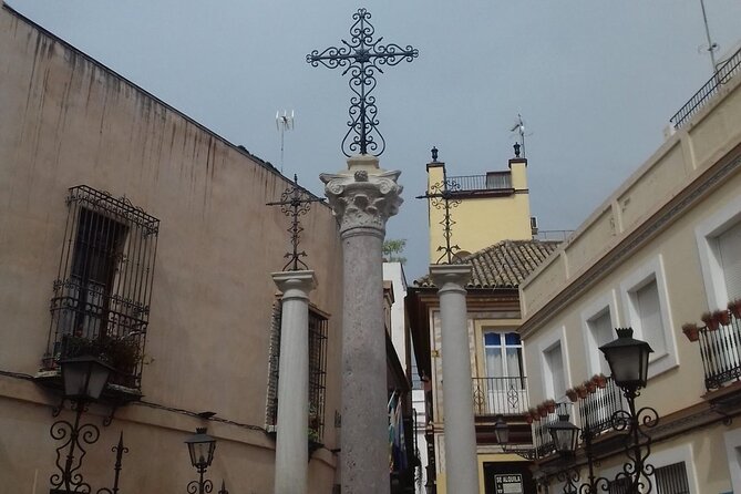 Private Tour Through the Old Jewish Neighbourhood. - Common questions