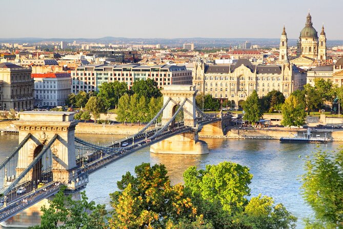 Private Transfer From Vienna to Budapest - Arrival in Budapest