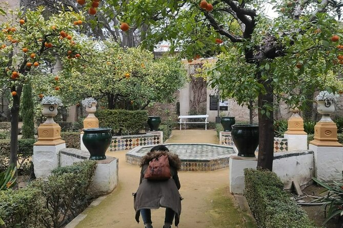 Private Walking Tour Alcazar and Cathedral in Sevilla - Viator Help Center