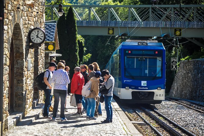 Pyrenees & Medieval Towns Small Group Tour From Barcelona - Traveler Information