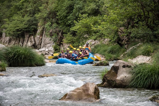 Rafting Lousios River - Common questions