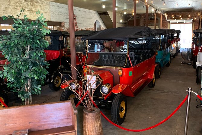Replica 1908 Model-T Electric Golf Cart Rental - Recommendations for Families and Groups
