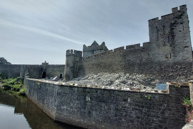 Rock of Cashel, Cahir & Blarney Castle Private Sightseeing Day Tour From Dublin - Amenities Provided