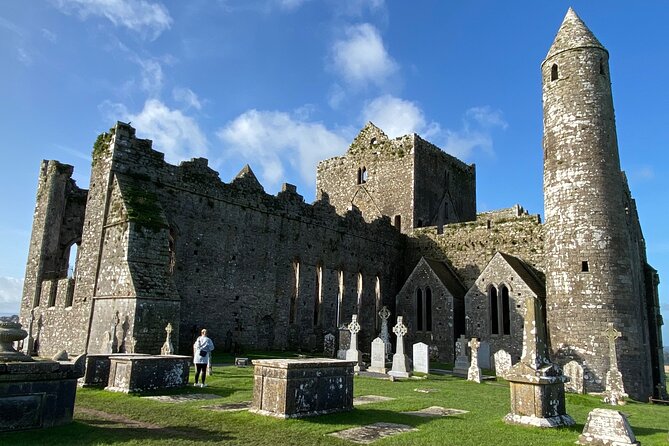 Rock of Cashel Cahir Castle Private Day Tour From Dublin W/Picnic - Directions