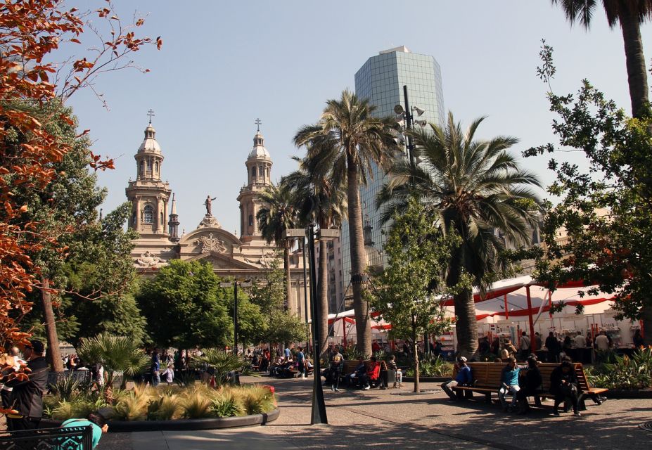 Santiago: Guided Full-Day Walking Tour With a Chilean Lunch - Additional Information