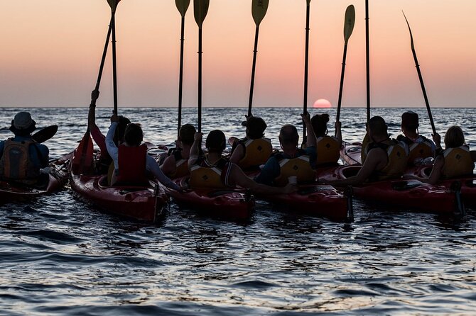 Santorini: Sunset Sea Kayak With Light Dinner - Sunset Sea Kayak Experience