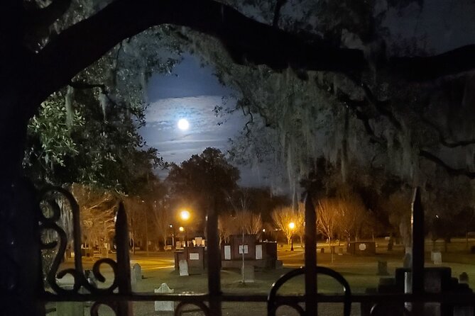 Savannah History and Haunts Candlelit Ghost Walking Tour - Directions