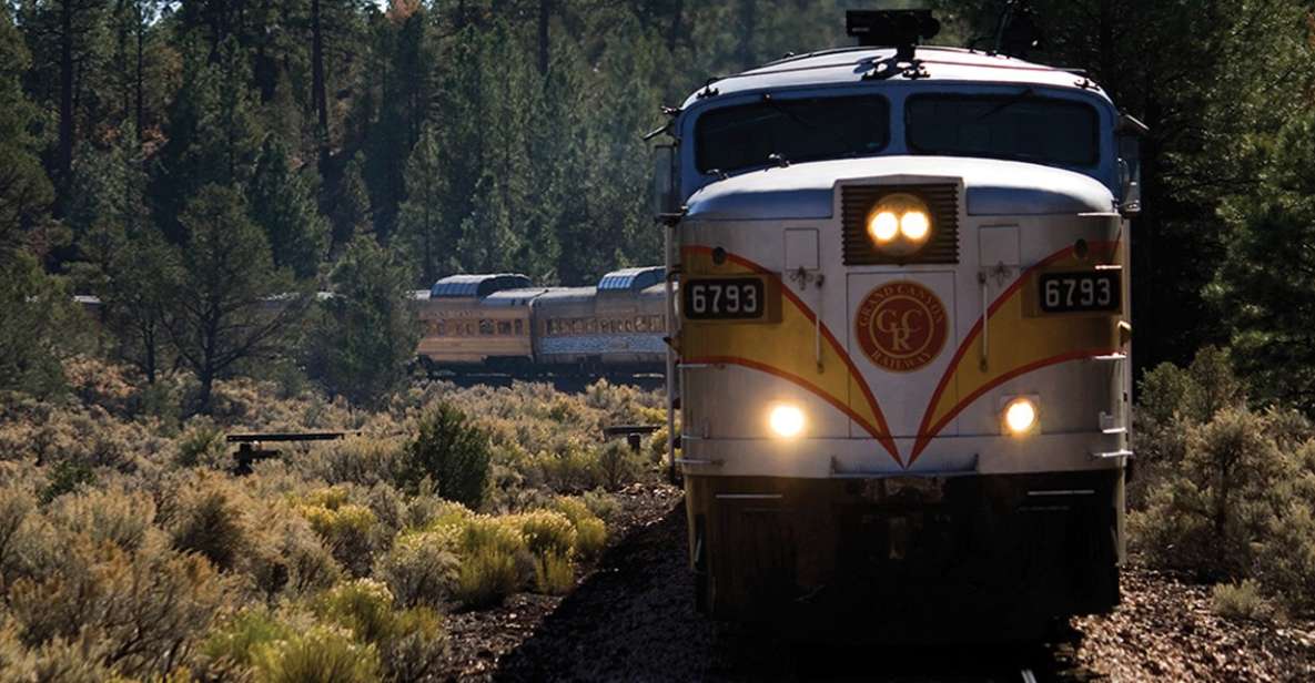 Sedona/Flagstaff: Grand Canyon Tour & First-Class Train Ride - Train Ride Experience