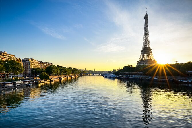 Seine River Early Gourmet Dinner Cruise With Wine by Bateaux Parisiens - Last Words
