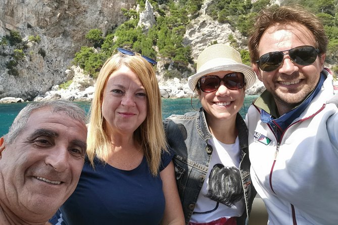 Shared Boat Tour to Capri From Sorrento - MSH - Booking Tips