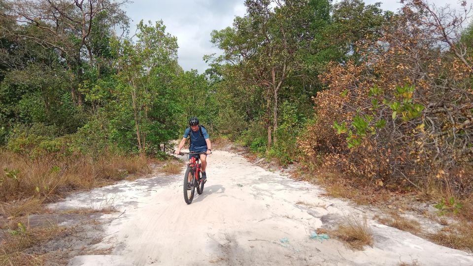 Siem Reap: Kulen Mountain E-Bike Tour With Lunch - What to Bring