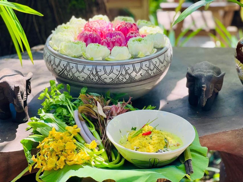 Siem Reap: Small Group Guided Authentic & Unique Food Tour - Booking Information