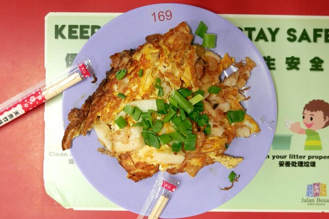 Singapore Private Foodie Experience Guided Tour With 5 Dishes - Common questions