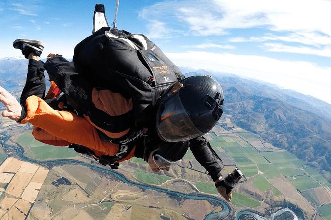 Skydive Wanaka - Optional Transfers and Souvenir Packages