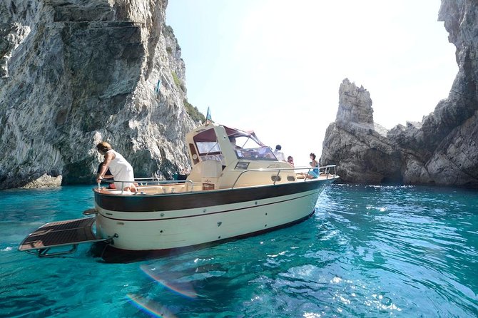 Small Group Capri Island Boat Ride With Swimming and Limoncello - Common questions