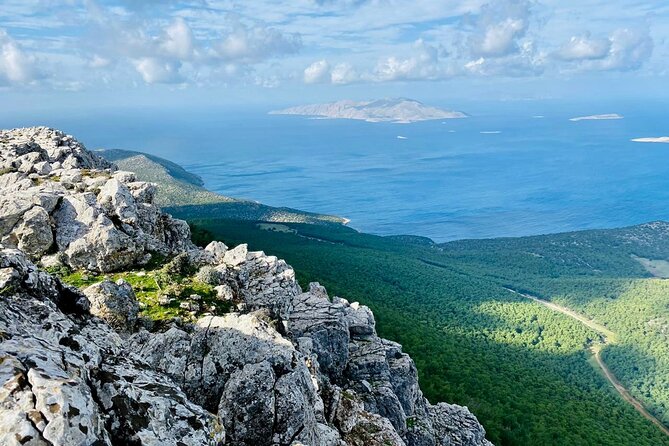 Small Group Hiking on Mount Akramitis in Rhodes - Common questions