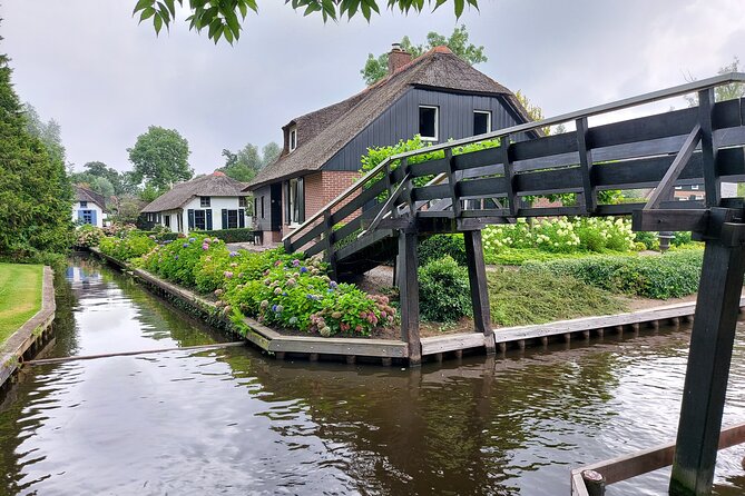 Small-Group Tour to Windmills & Giethoorn With Mercedes Van - Common questions