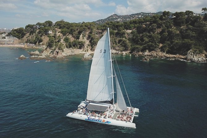 Special Tour for Groups Sailing Along the Costa Brava in a Big Catamaran. Food and Drinks Included. - Important Booking Information and Policies