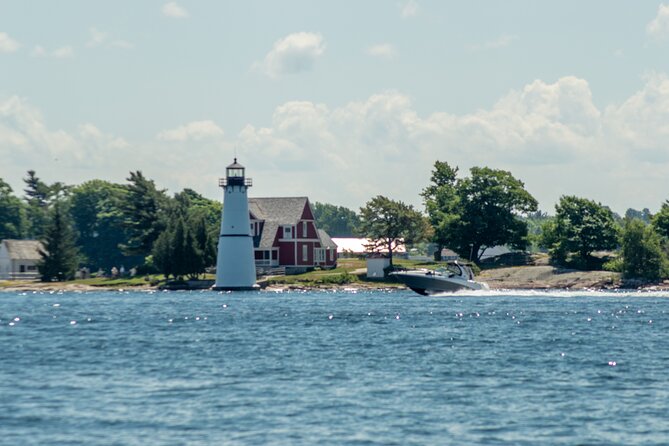 St Lawrence River - Rock Island Lighthouse on a Glass Bottom Boat Tour - Additional Resources