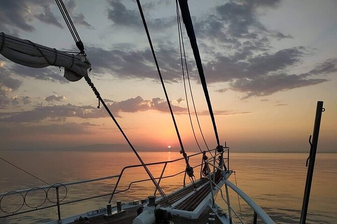 Sunset South Coast Sail Cruise With Lunch,Drinks, Optional Transfer - The Wrap Up