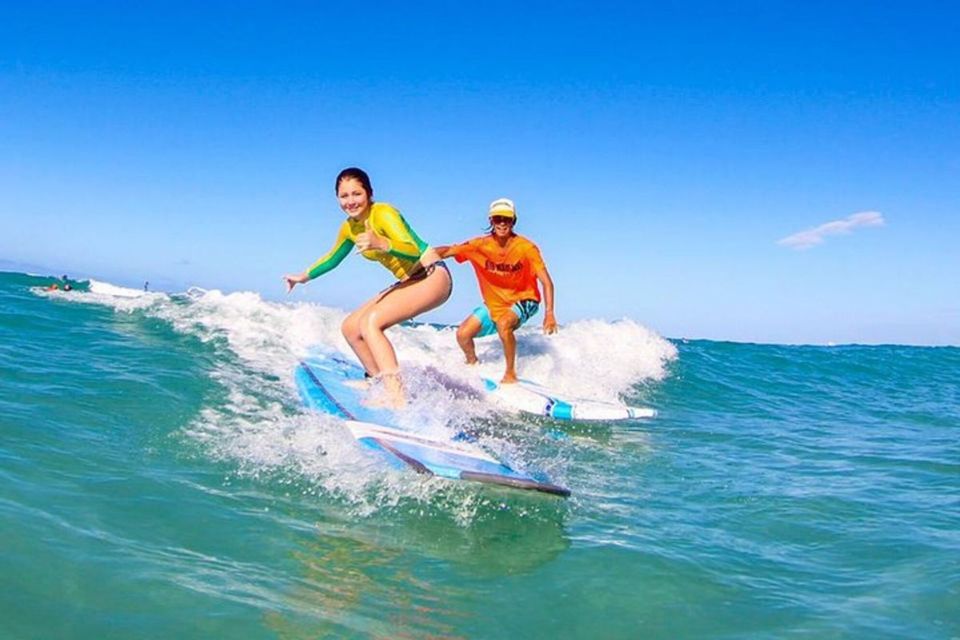 Surf Lesson - Small Group Setting