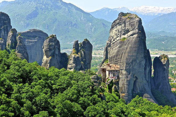 The Best of 12-Day Tour, Athens, Delphi-Meteora, Santorini, Crete - Common questions