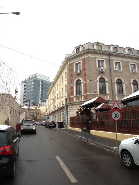 The Jewish Heritage of Bucharest - Half Day Walking Tour - Architectural Elements and Landmarks