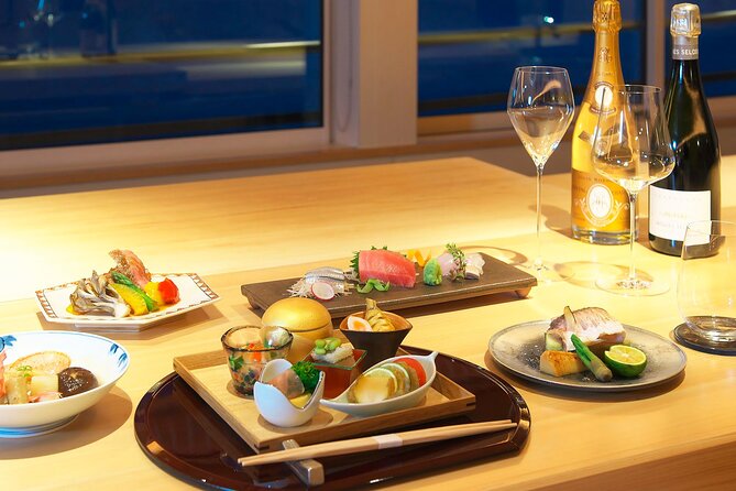 Tokyo: Yakatabune Private Lunch/Dinner Cruise - Common questions