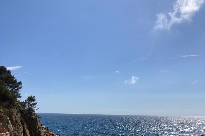 Tossa De Mar and Boat Along the Costa Brava From Barcelona - Shopping and Souvenirs in Tossa