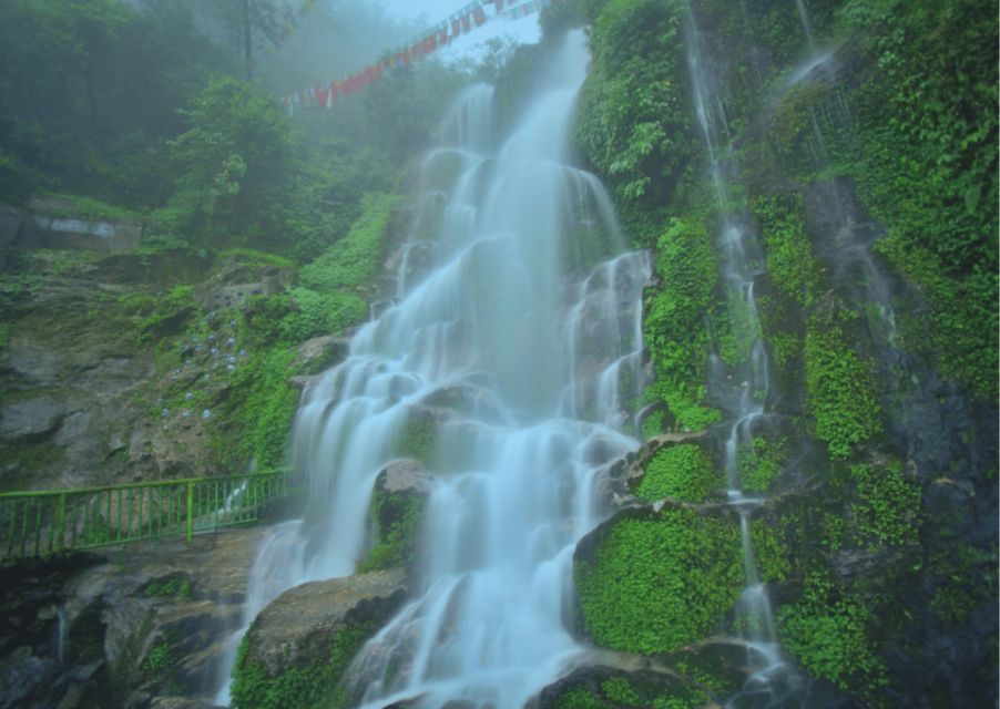 Touristic Highlights of Gangtok Guided Full Day Tour by Car - Common questions