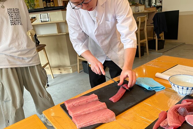 Toyosu & Tsukiji Market and Making Sushi Workshop Tour - Pricing and Information