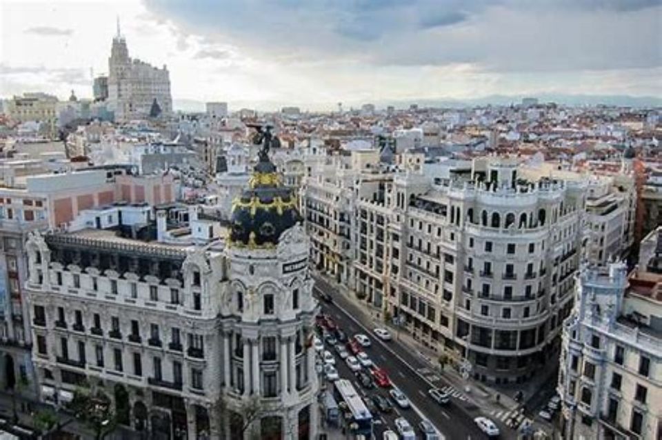 Transfer From Lisbon to Madrid up to 7Pax (Long Distance) - Secure Reservation System
