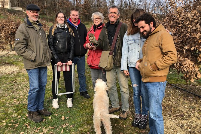 Truffle Farm Visit and Cavage With a Dog in All Seasons - What To Expect on the Tour