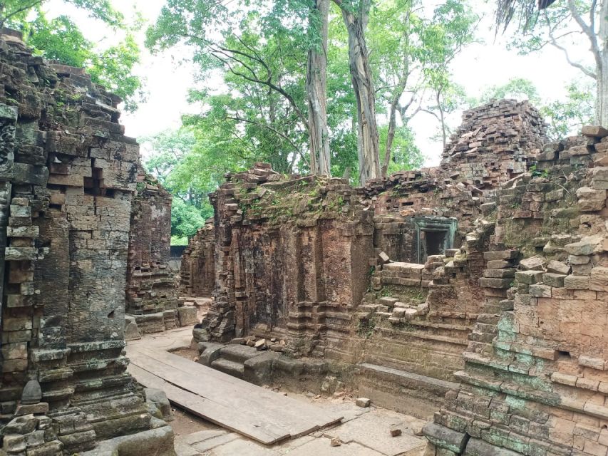 Two Day Trip to Koh Ker, Preah Vihear & Khmer Rough Home - Common questions