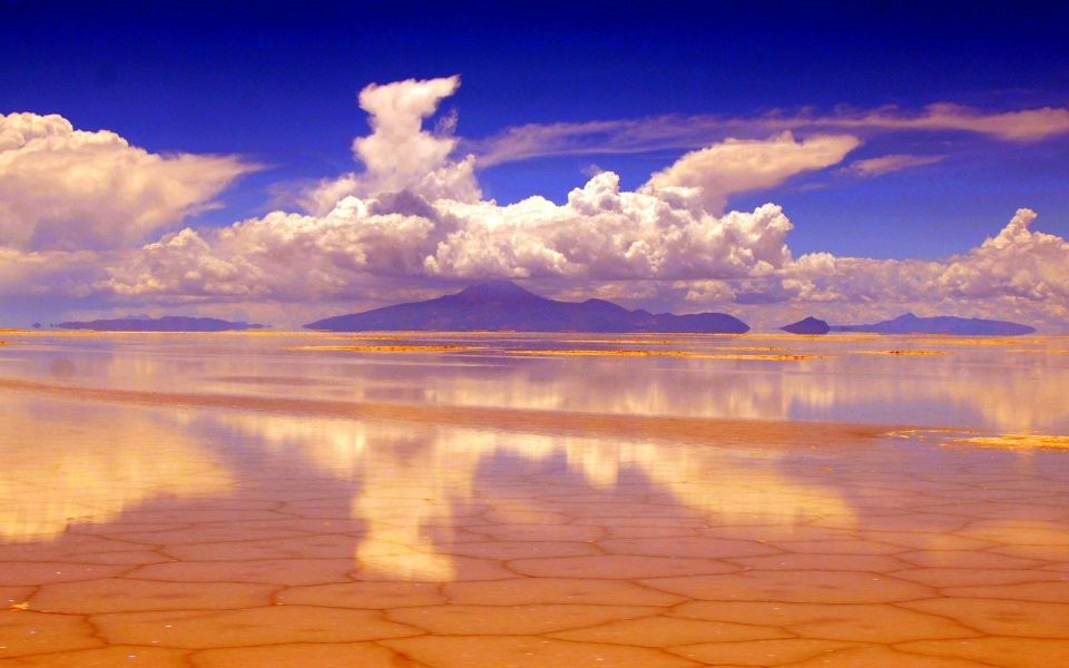 Uyuni Salt Flat Private Tour From Chile in Hostels - Accommodation Details